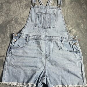 Light Blue Denim Women's/Juniors Shorts